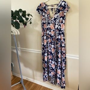 B.O.G. Collective Flowy & Floral Maxi Dress - Size Large